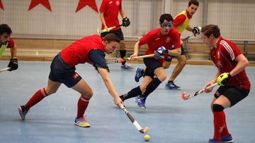 12/02/18 ENTRENAMIENTO DEL EQUIPO DE HOCKEY SALA SPV COMPLUTENSE
  REPORTAJE