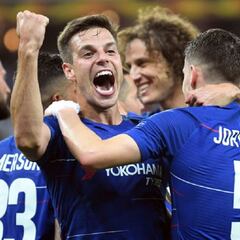 "Disfruto del fútbol defendiendo, uno de mis referentes es Puyol"