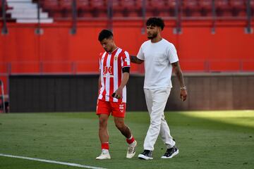 RAobertone en su famosa vuelta al campo con Luis Suárez.