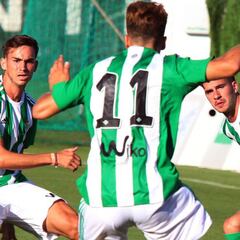 Joaquín ‘conduce’ el autobús