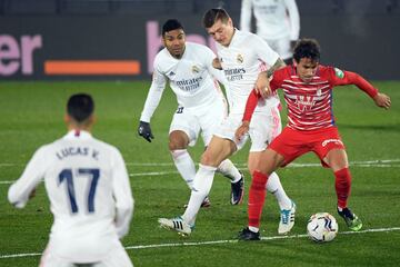 Luis Milla, Toni Kroos y Casemiro