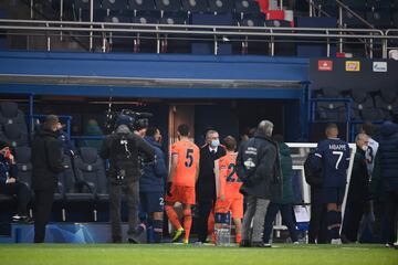 Pierre Webó acusó en directo al cuarto árbitro por supuesto racismo y los jugadores de ambos equipos abandonaron el terreno de juego en señal de protesta.