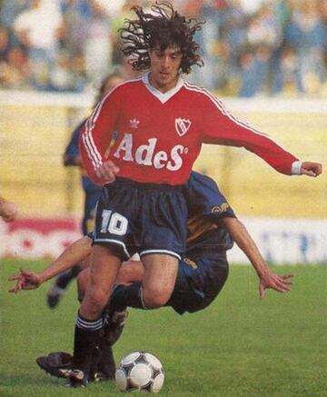 Llegó a la UC en 1996 con el cartel de figura de Independiente. Sin embargo, en los cruzados decepcionó y se fue tras 15 partidos y solo un gol.