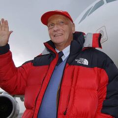 Niki Lauda rescata la insolvente aerolínea que él mismo fundó