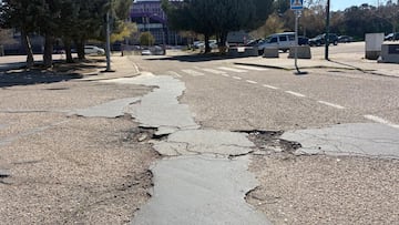 El parking del estadio José Zorrilla se deshace a pedazos