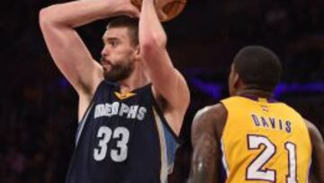 Marc Gasol, durante un partido ante los Lakers en el Staples la pasada semana.