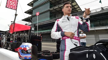 &Aacute;lex Palou durante las pr&aacute;cticas de la Indy 500 en Indian&aacute;polis.