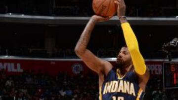 Paul George (31+10) bate a unos Clippers sin Chris Paul