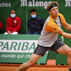 Davidovich abre la participación de la Armada en Montecarlo