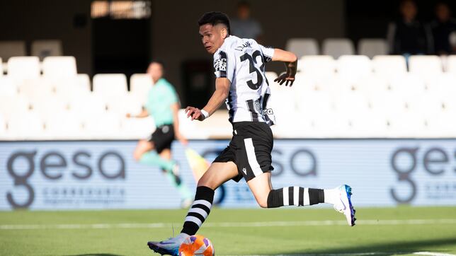 Luna da un paso al frente