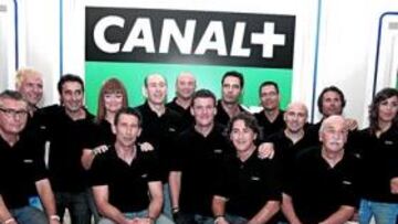 <b>AL COMPLETO. </b>El equipo de narradores y comentaristas de Canal+ Liga presentó ayer el nuevo canal.