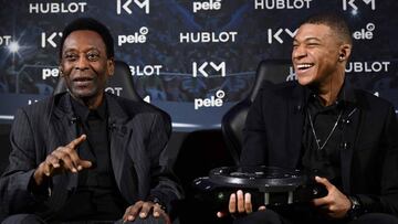 Mbappé y Pelé, en su encuentro en París.