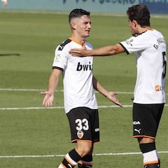 El Valencia mantiene su voluntad de renovar a Hugo Guillamón