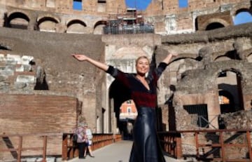 Sharapova entrena en el Coliseo de Roma