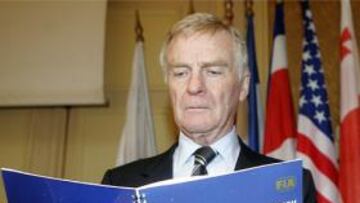 <b>SIN JUSTIFICACIÓN</b>. El británico Max Mosley, presidente de la FIA, parece haberse quedado sin salida tras el escándalo del vídeo de la orgía sexual hecho público por 'News of the World'. Él ni siquiera ha desmentido su participación en la misma.