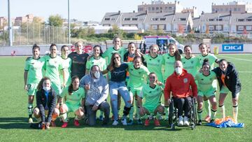 Miriam Mart&iacute;nez, con el Athletic Femenino.