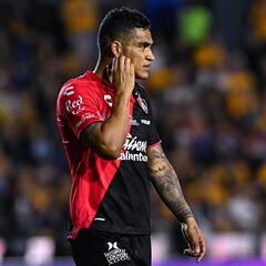 Anderson Santamaría se va del Atlas