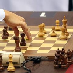 El jefe de la Unión Europea de Ajedrez acusó al rival de Pedro Ginés de dejarse ganar