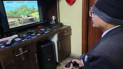 Jugó durante años con su hijo a la PS2 porque no podía permitirse algo mejor; años después, el joven se lo agradeció de la mejor forma