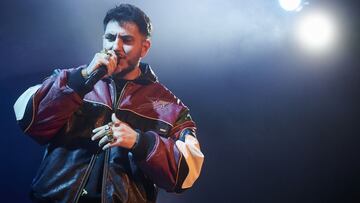 MADRID, SPAIN - DECEMBER 01: Singer Omar Montes performs on stage at La Riviera Club on December 01, 2021 in Madrid, Spain. (Photo by Borja B. Hojas/WireImage)