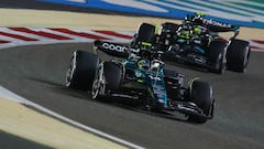 BAHRAIN, BAHRAIN - MARCH 05: Fernando Alonso of Spain driving the (14) Aston Martin AMR23. battles with Lewis Hamilton of Great Britain driving the (44) Mercedes AMG Petronas F1 Team W14 during the F1 Grand Prix of Bahrain at Bahrain International Circuit on March 05, 2023 in Bahrain, Bahrain. (Photo by Eric Alonso/Getty Images)