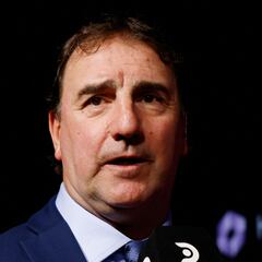 Lorenzo: “No descarto nunca a Falcao y a Cuadrado”