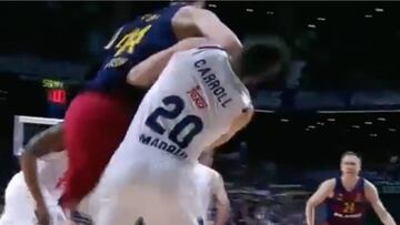 ¡Terrible codazo en clásico Madrid-Barcelona de básquet!
