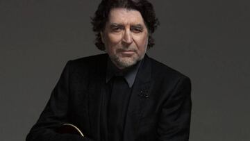 Joaquín Sabina, ingresado por un trombo en la pierna.