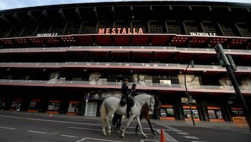 Fachada estadio de Mestalla.