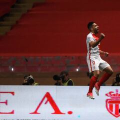 Falcao y Borja lideran los goles colombianos del fin de semana