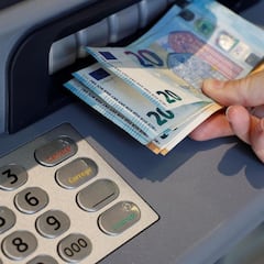 Pone mal el IBAN en una transferencia, pierde 4.209 euros y el banco da la réplica inesperada