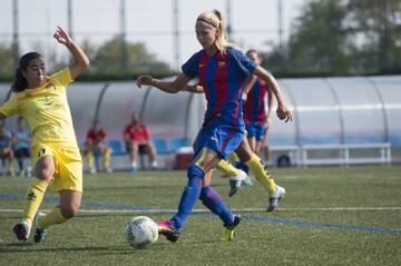 Line Roddick Hansen in action for Barcelona.