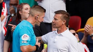 FA acusa a Jesse Marsch de lenguaje y conducta inapropiada en su expulsión ante Brentford