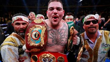 Andy Ruiz Jr celebra su victoria sobre Anthony Joshua.