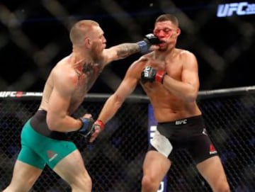 La sangrienta revancha de Conor McGregor que hace historia