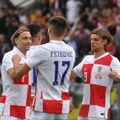 Majer oposita a Modric