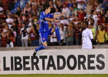 En la Copa Libertadores de 2010 la U venció 3-2 a Flamengo con goles de Mauricio Victorino, Rafael Olarra y Álvaro Fernández.