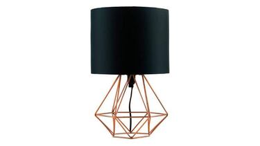 Ilumina cualquier rincón con la lámpara de mesa más vendida en Amazon, en tres colores