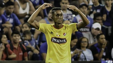 El 'Neymar ecuatoriano' pasó por varios equipos en México y volvió a Barcelona este 2019. Lleva 16 goles en 27 partidos.