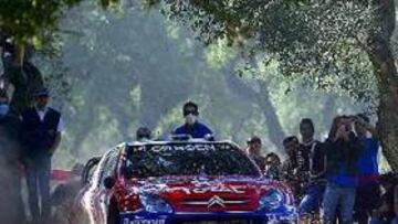 <b>RALLY DE CERDEÑA. </b>Sebastian Loeb sigue liderando el Rally tras la segunda jornada.