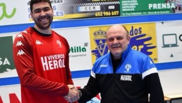 La presentaci車n del zurdo Luka Sebetic se retrasa en Nava