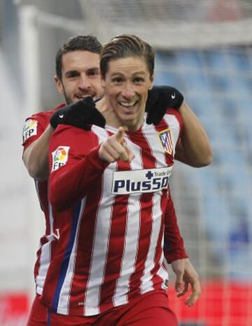 Fernando Torres marca el 0-1.