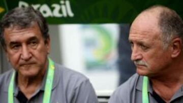 El seleccionador brasileño, Luiz Felipe Scolari, y su ayudante, Carlos Alberto Parreira.
