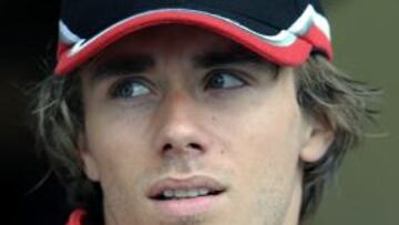 Pic ficha por Catherham y el mexicano Gutierrez por Sauber