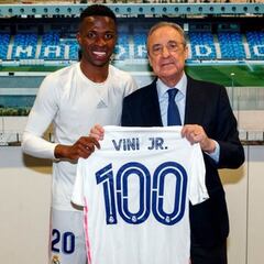 Vinicius, centenario feliz