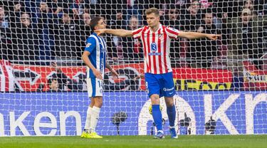 Sorloth celebra el 1-0 al Alavés. 