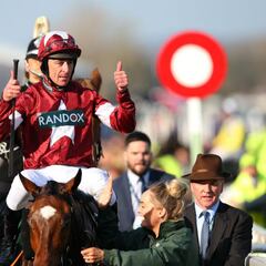 Tiger Roll wins Grand National in thrilling finish