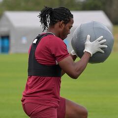 Colombianos en Inglaterra, listos para entrenar en grupo