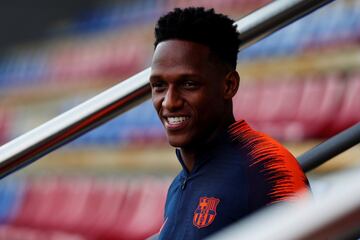 Barcelona iniciará la defensa del título el sábado 18 ante el Deportivo Alavés (de Daniel Torres) a las 3:15 p.m. Pero Yerry Mina podría salir del equipo antes de esa fecha.