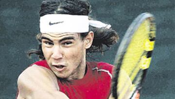 <b>HÉROE EN TORRE DEL GRECO. </b>Nadal ya tumbó a Italia hace un año.